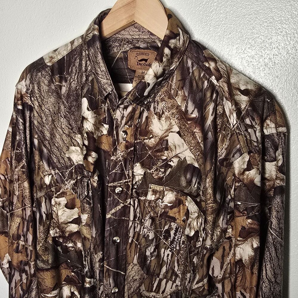 Duxbak Men's Medium Camo Hunting Long Sleeve Button Up Shirt
